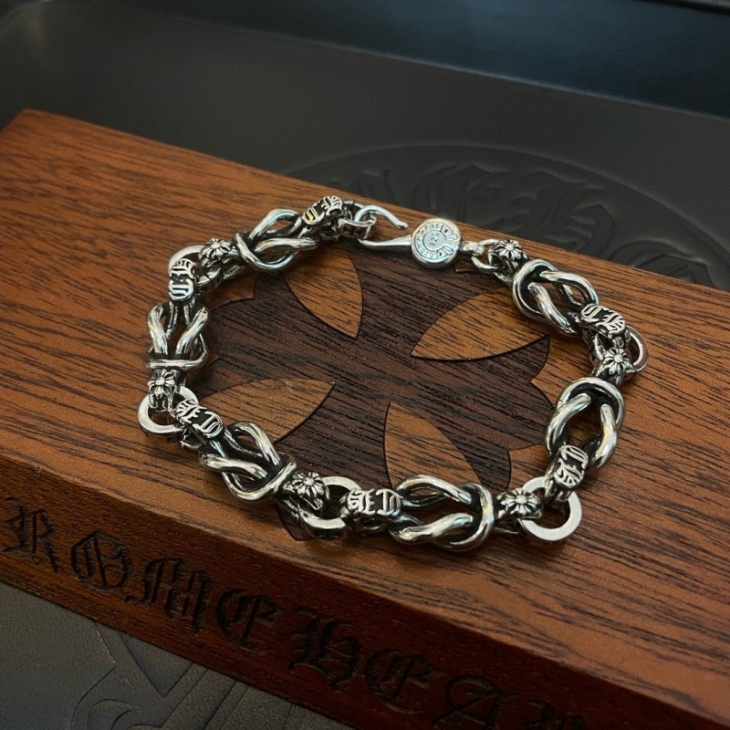 Ch*0me He**ts bracelets